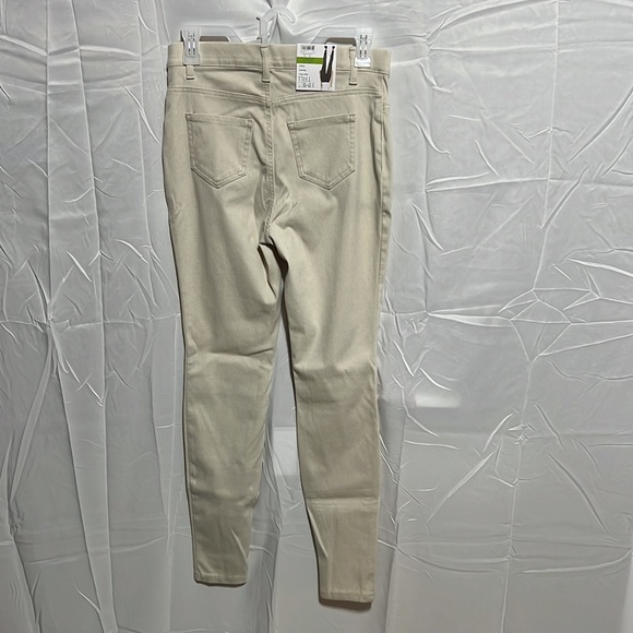 Time and Tru women’s high Rise Jeggings sizes S(4-6) M(8-10) - Picture 2 of 8